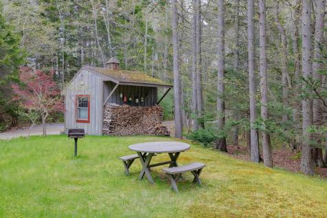 176 N Main Street Stonington ME 04681