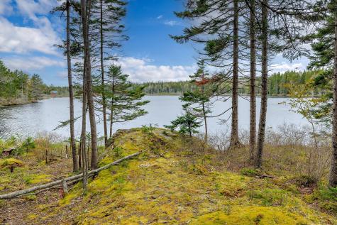 176 N Main Street Stonington ME 04681