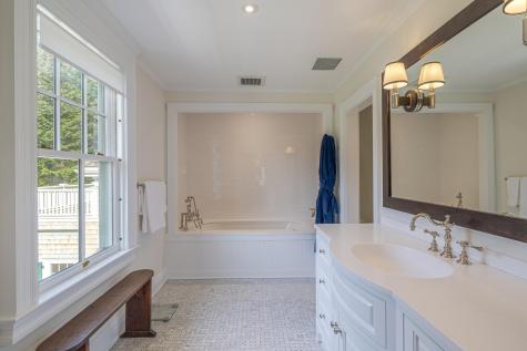 28 Harborside Rd, Northeast Harbor Mount Desert ME 04662