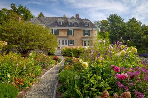 28 Harborside Rd, Northeast Harbor Mount Desert ME 04662