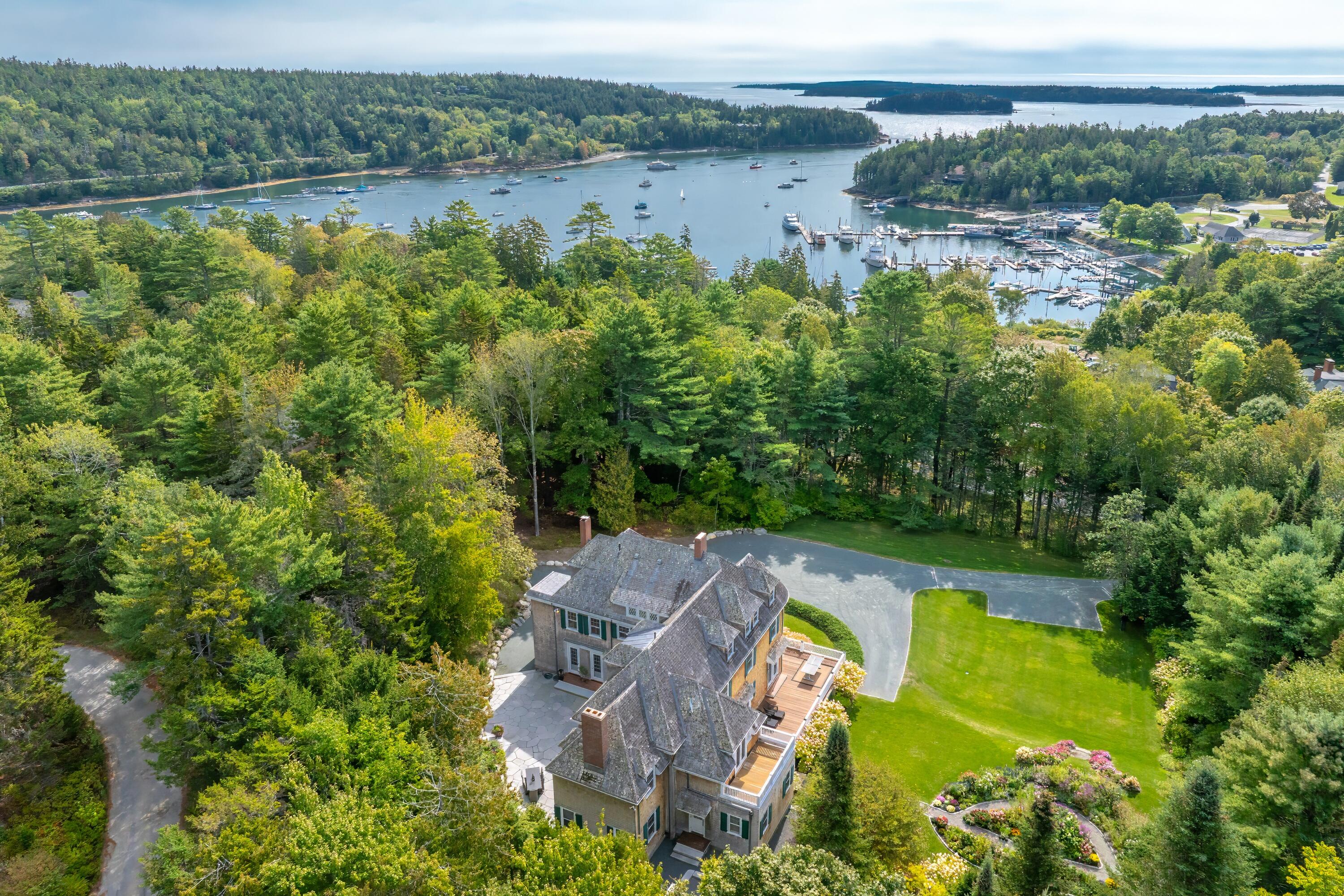 28 Harborside Rd, Northeast Harbor Mount Desert ME 04662