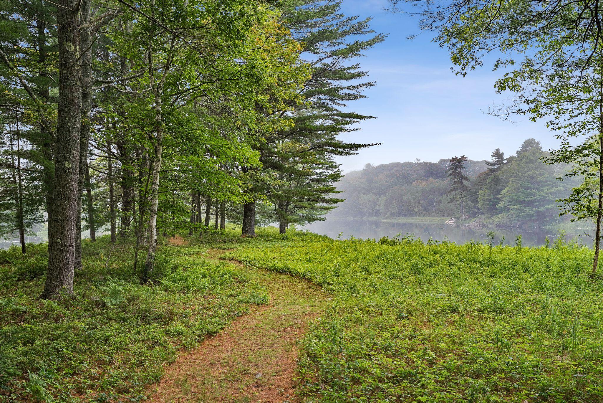 41 Beaver Lodge Lane Phippsburg ME 04562