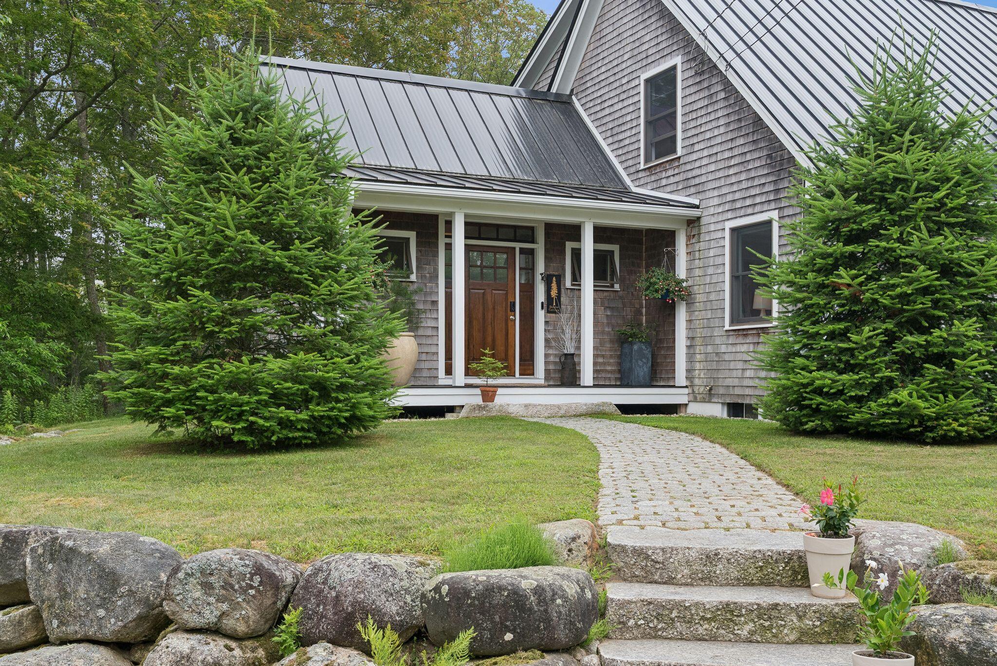 41 Beaver Lodge Lane Phippsburg ME 04562