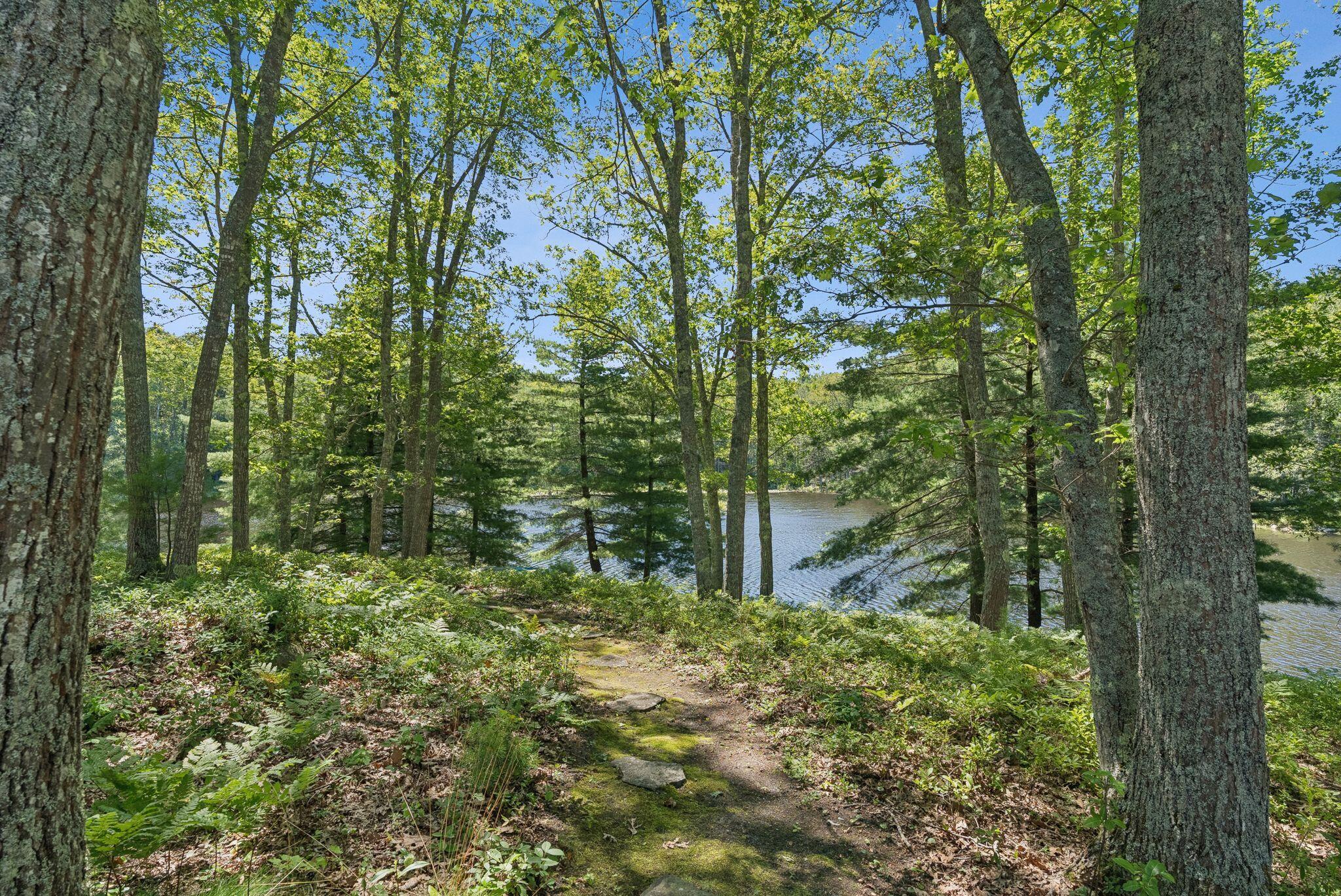41 Beaver Lodge Lane Phippsburg ME 04562