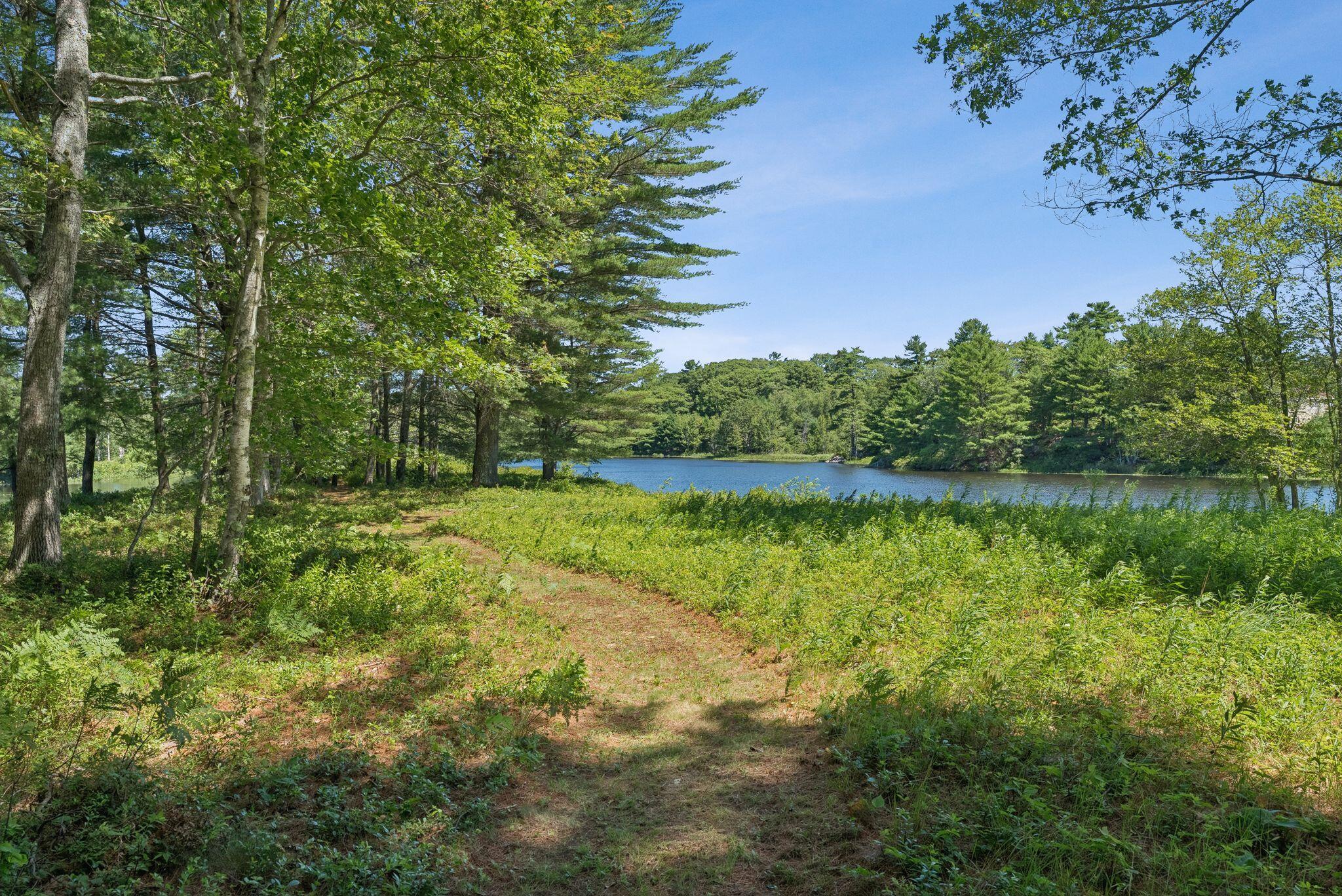 41 Beaver Lodge Lane Phippsburg ME 04562