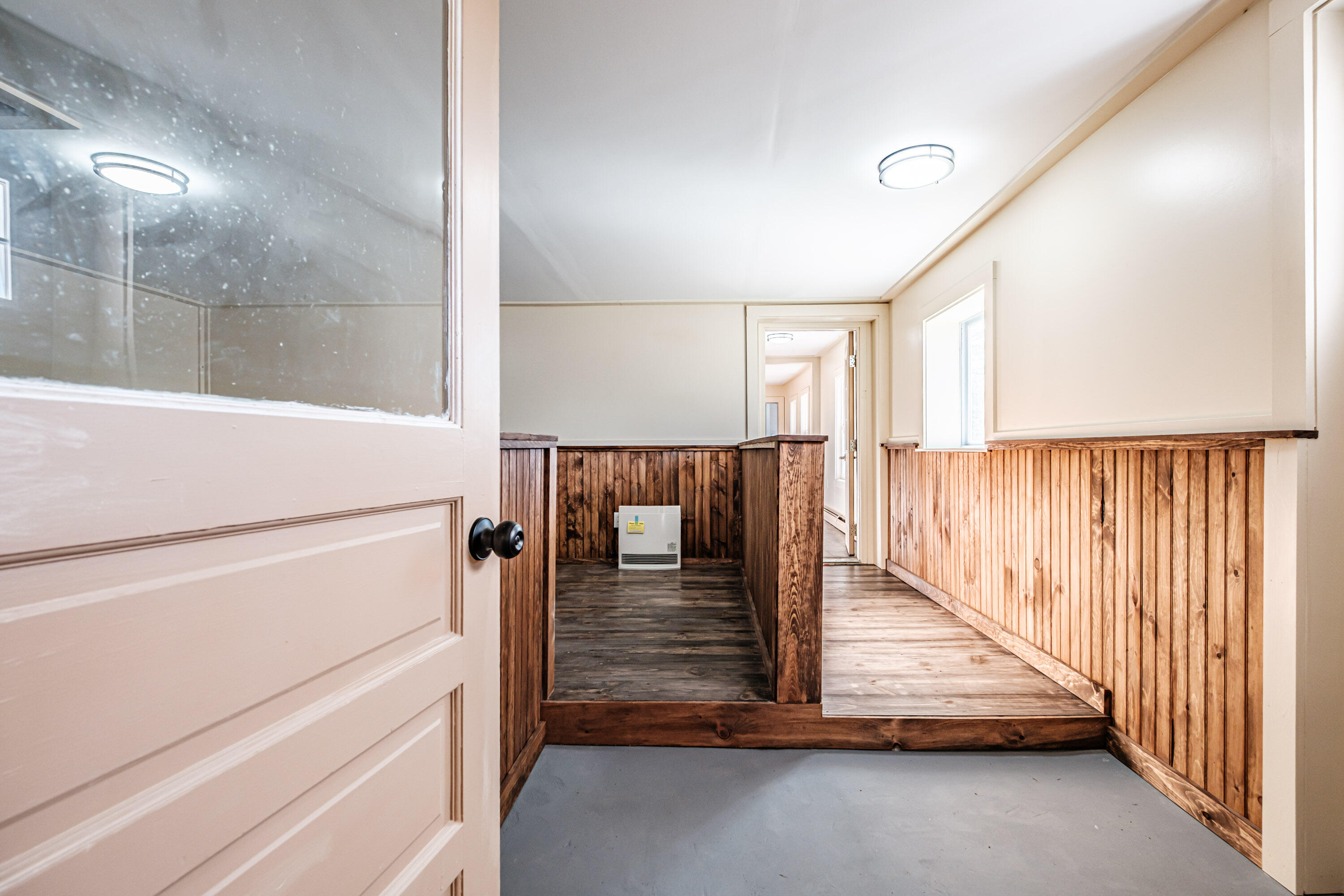 605 Hebron Road Paris ME 04281