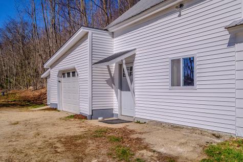 605 Hebron Road Paris ME 04281