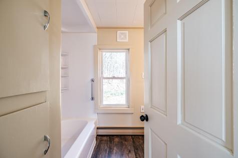 605 Hebron Road Paris ME 04281