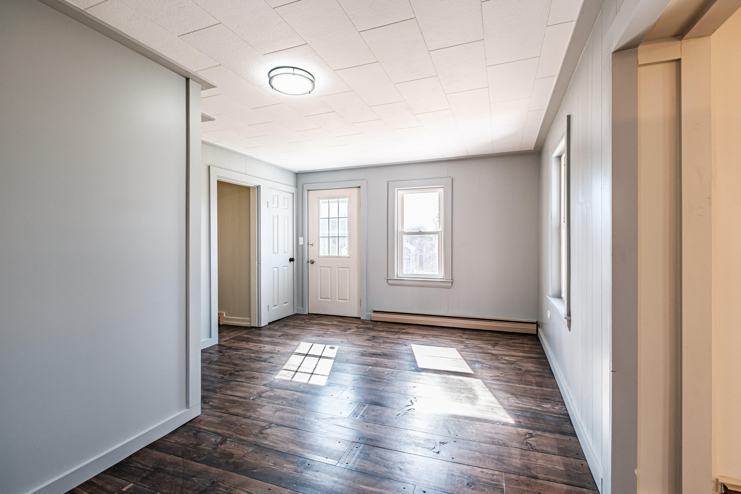 605 Hebron Road Paris ME 04281