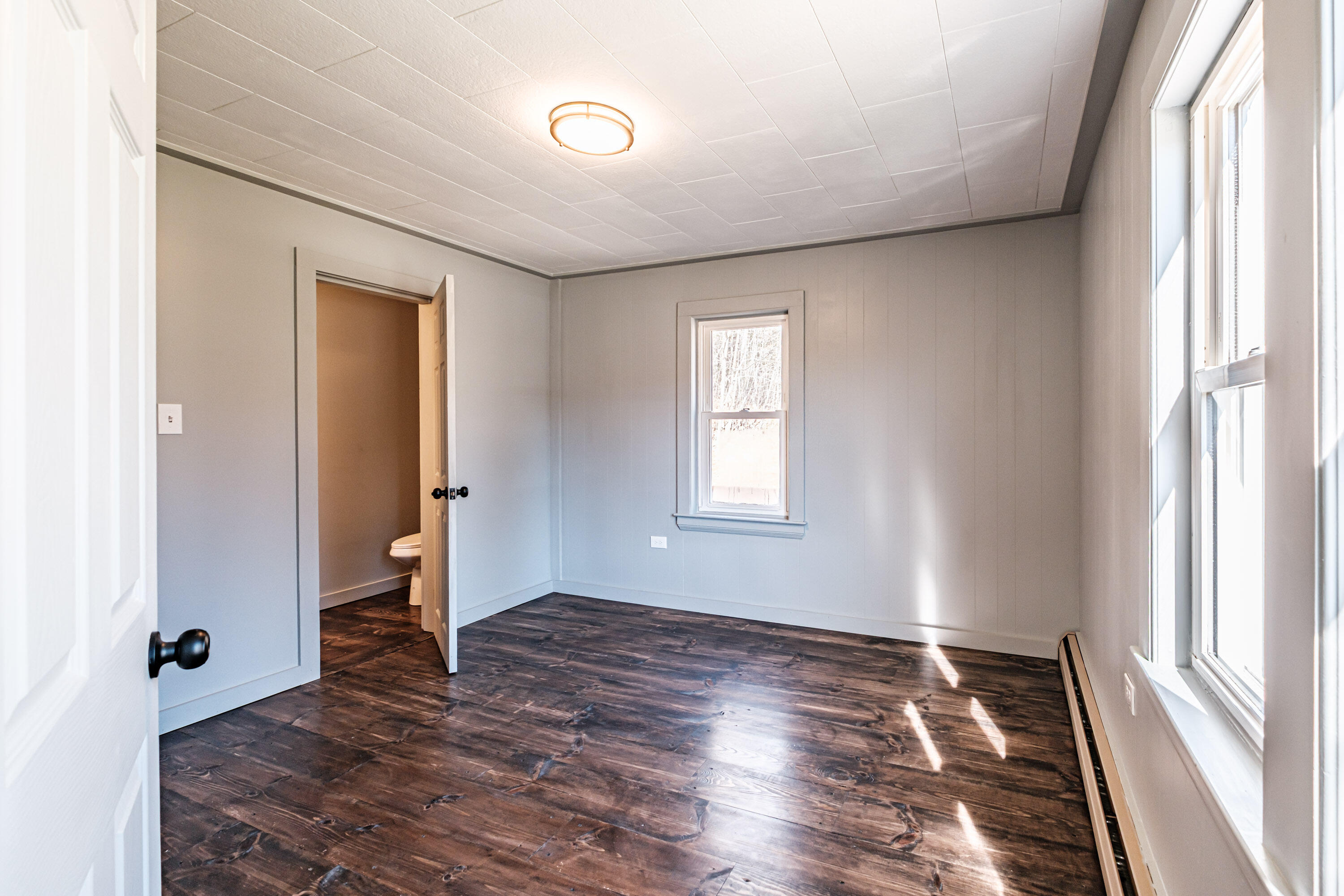 605 Hebron Road Paris ME 04281