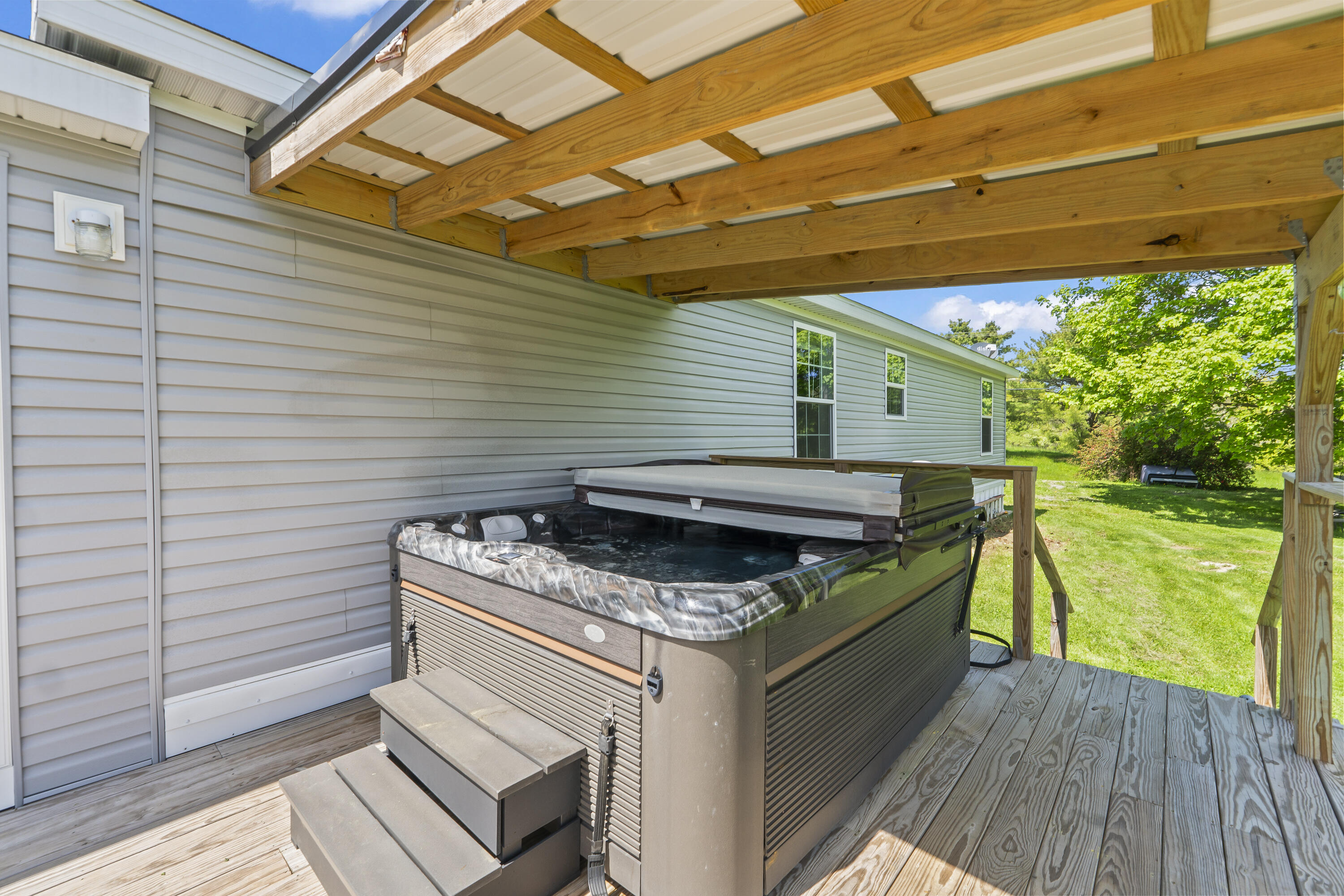 538 Lincoln Street Richmond ME 04357