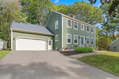 118 Pineloch Drive Portland ME 04103