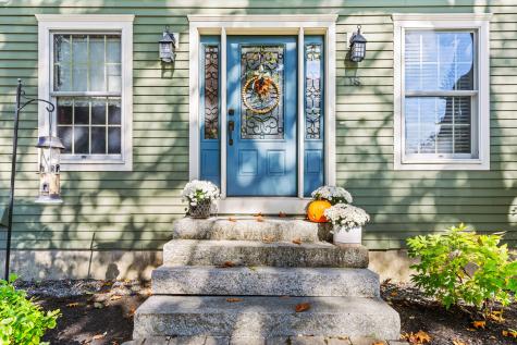 118 Pineloch Drive Portland ME 04103