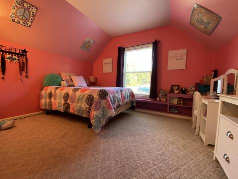 56 Mayfield Road Auburn ME 04210