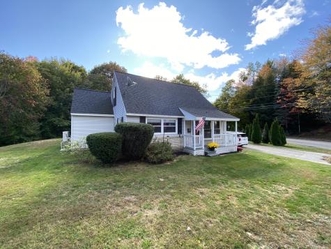 56 Mayfield Road Auburn ME 04210
