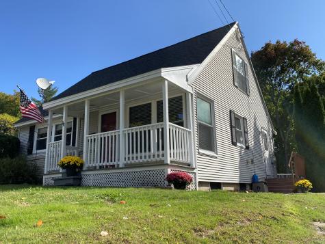 56 Mayfield Road Auburn ME 04210
