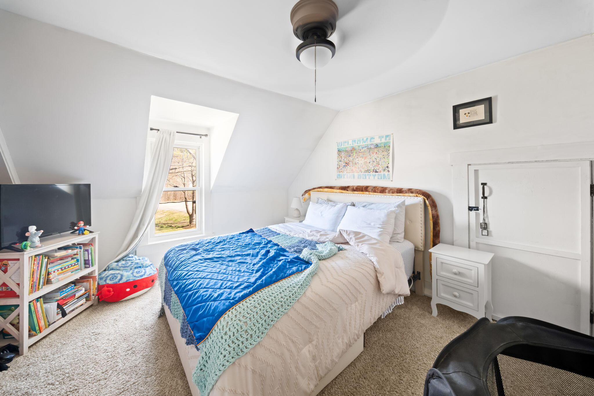 767 Main Street Bradley ME 04411