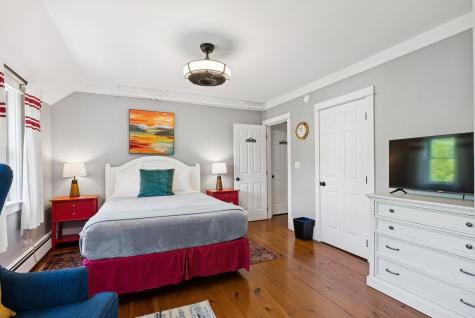 61 Fletcher Street Kennebunk ME 04043