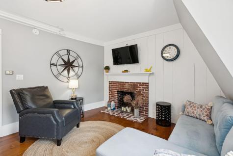 61 Fletcher Street Kennebunk ME 04043