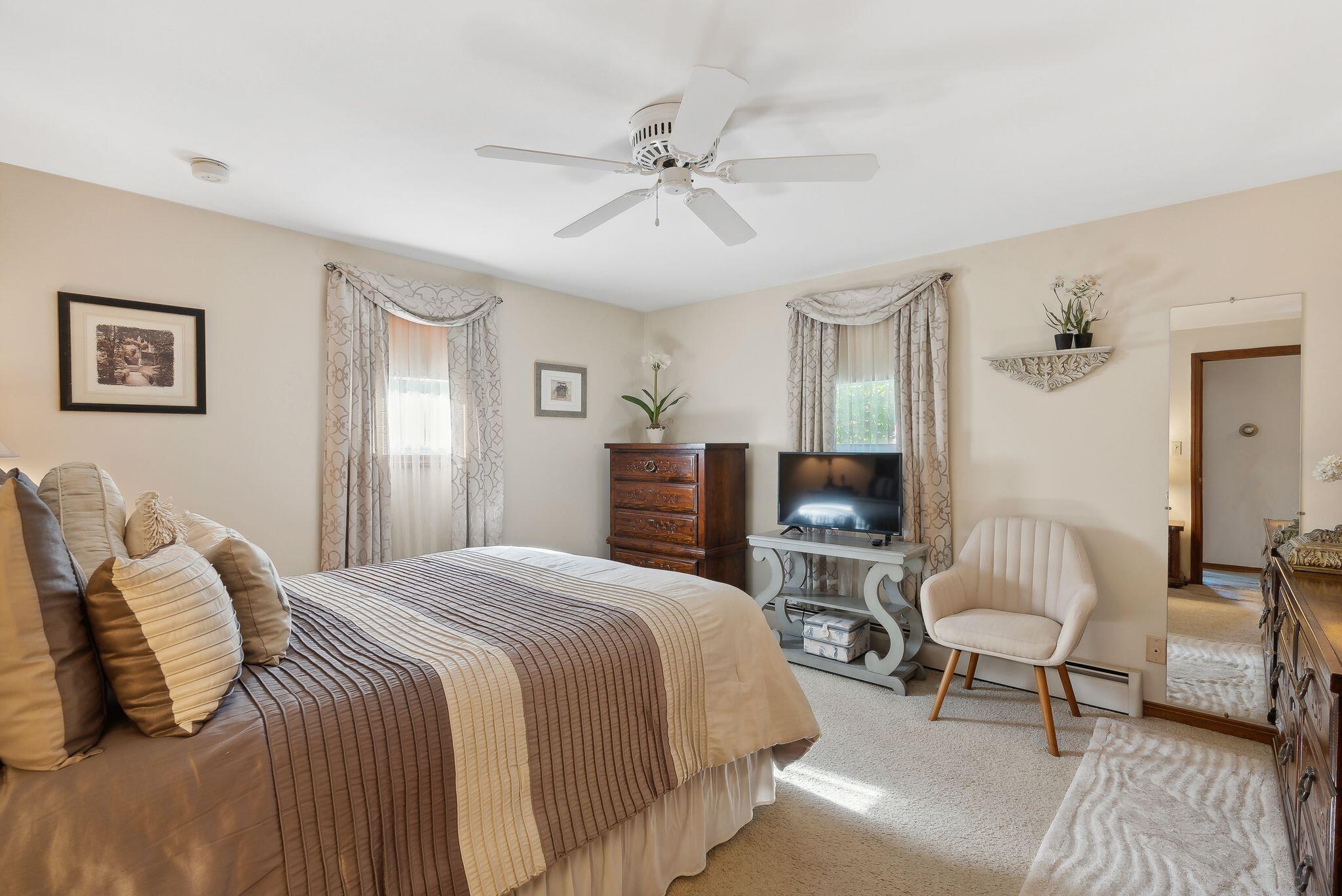 4 Carriage Hill Road Cape Elizabeth ME 04107