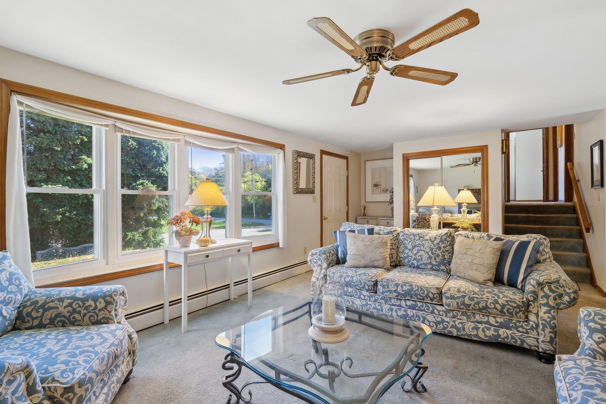 4 Carriage Hill Road Cape Elizabeth ME 04107