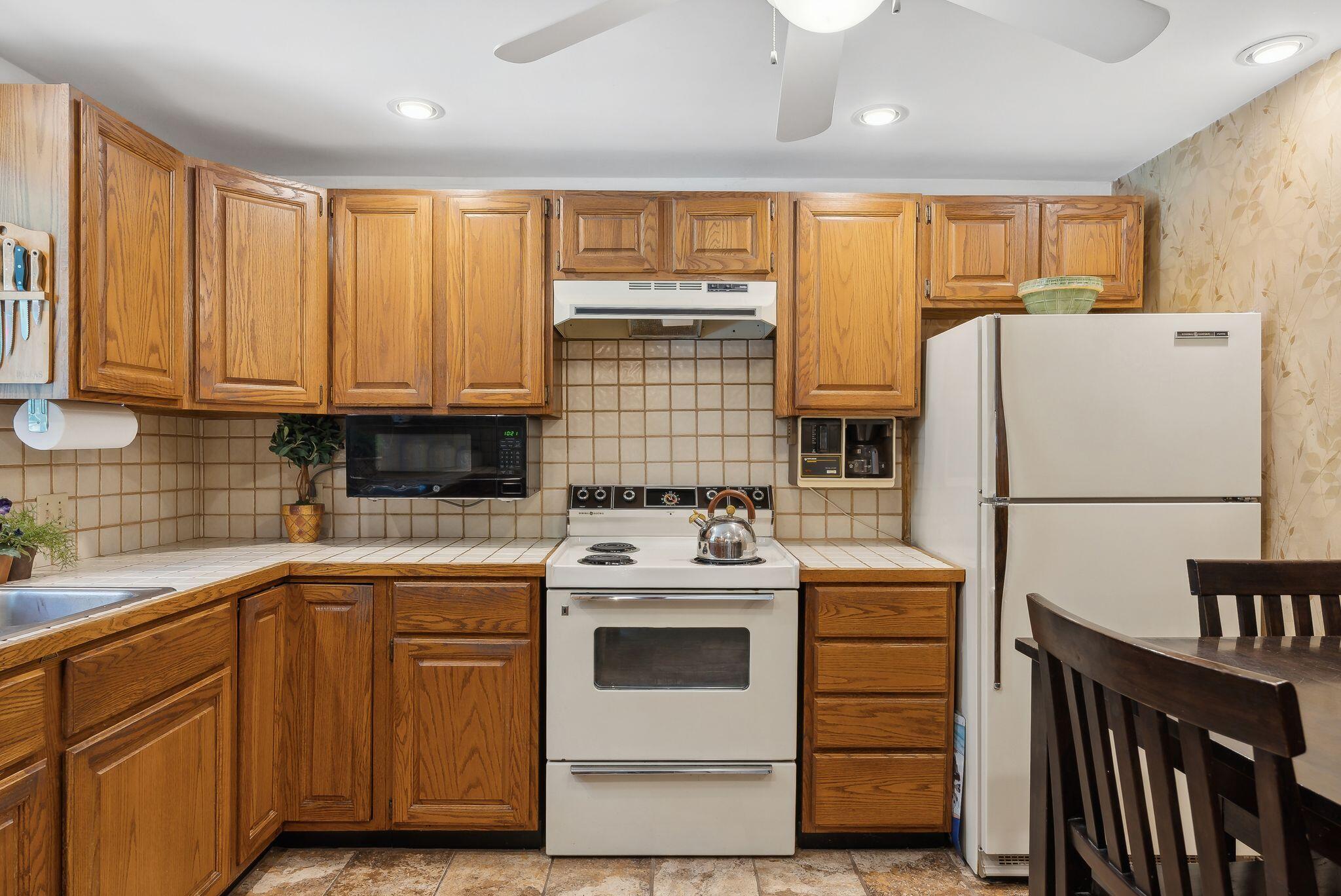 4 Carriage Hill Road Cape Elizabeth ME 04107