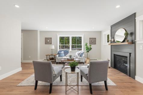 28 Woodbrey Lane Standish ME 04084