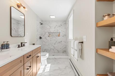 28 Woodbrey Lane Standish ME 04084