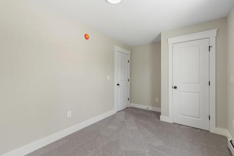 28 Woodbrey Lane Standish ME 04084