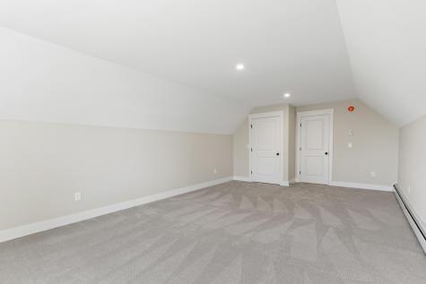 28 Woodbrey Lane Standish ME 04084