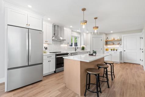 28 Woodbrey Lane Standish ME 04084