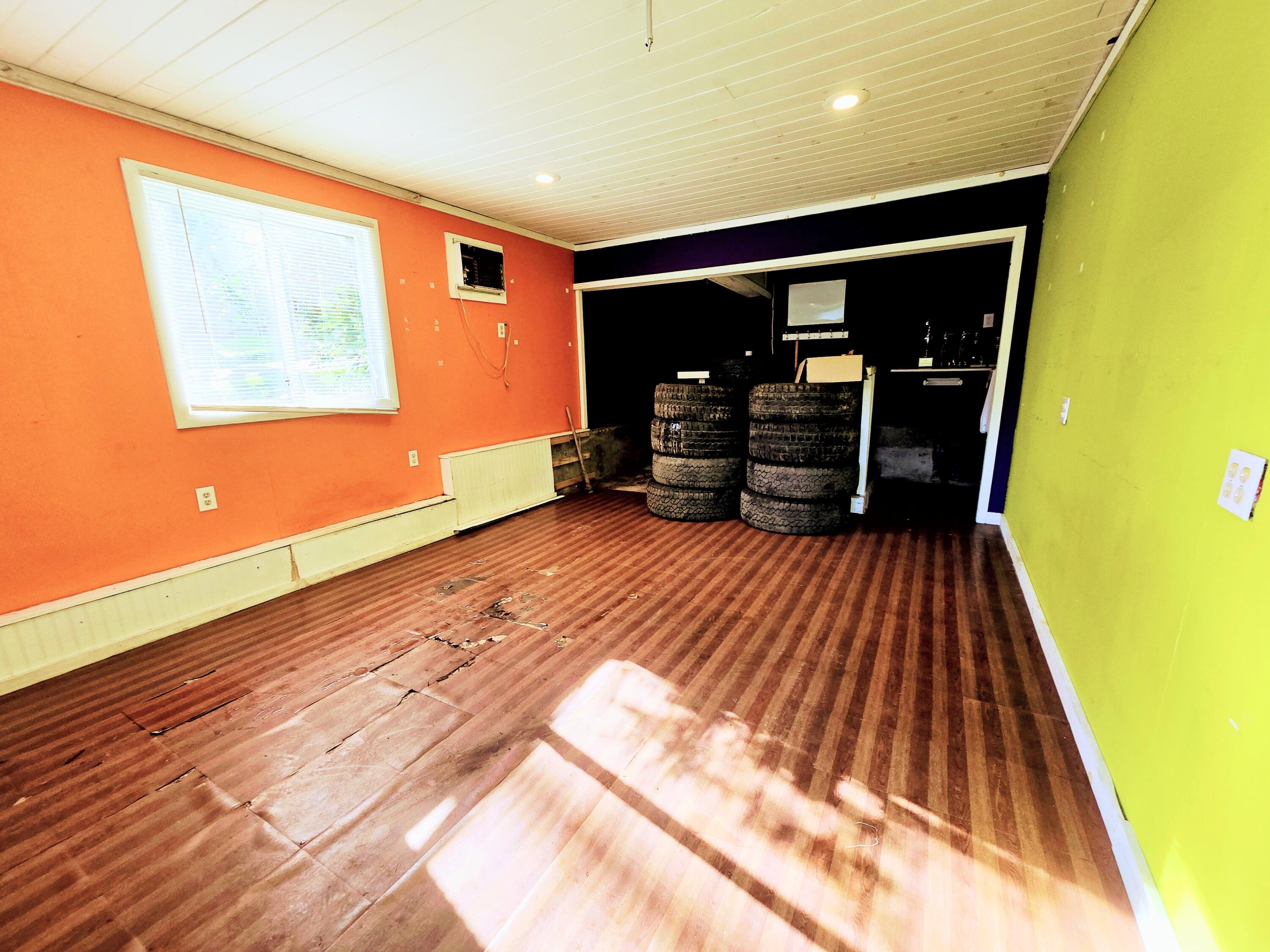 19 Dexter Street Dexter ME 04930