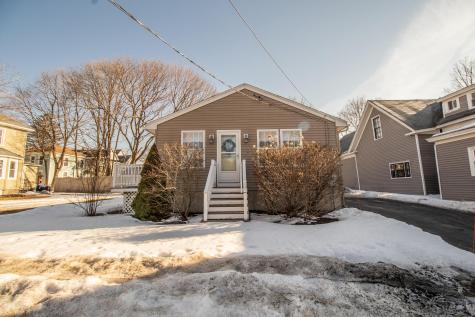 167 Winter Street Auburn ME 04210