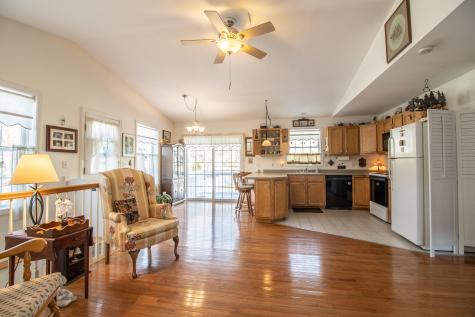167 Winter Street Auburn ME 04210