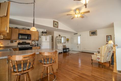 167 Winter Street Auburn ME 04210