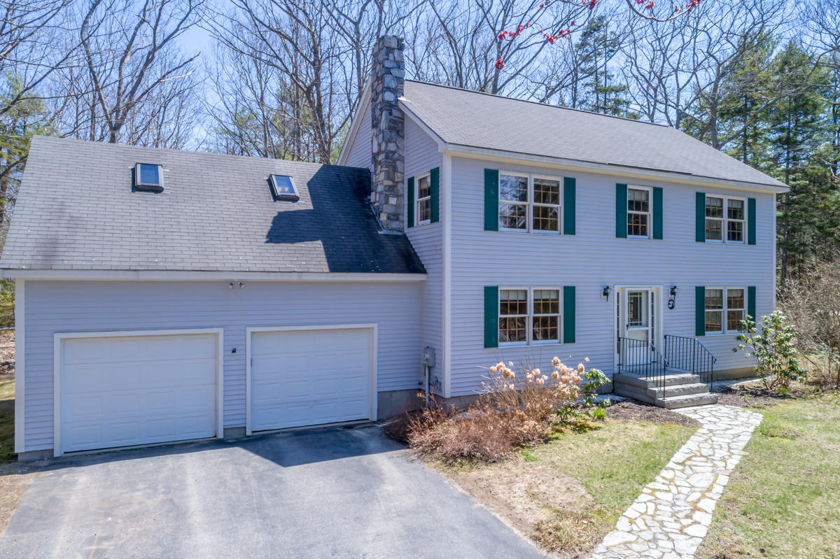 63 Windsor Post Road Freeport ME 04032