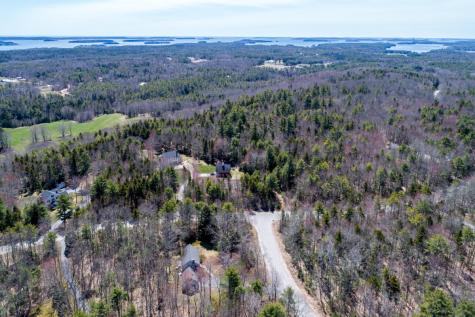 63 Windsor Post Road Freeport ME 04032