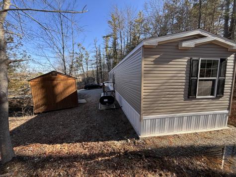 119 Gardiner Road Wiscasset ME 04578