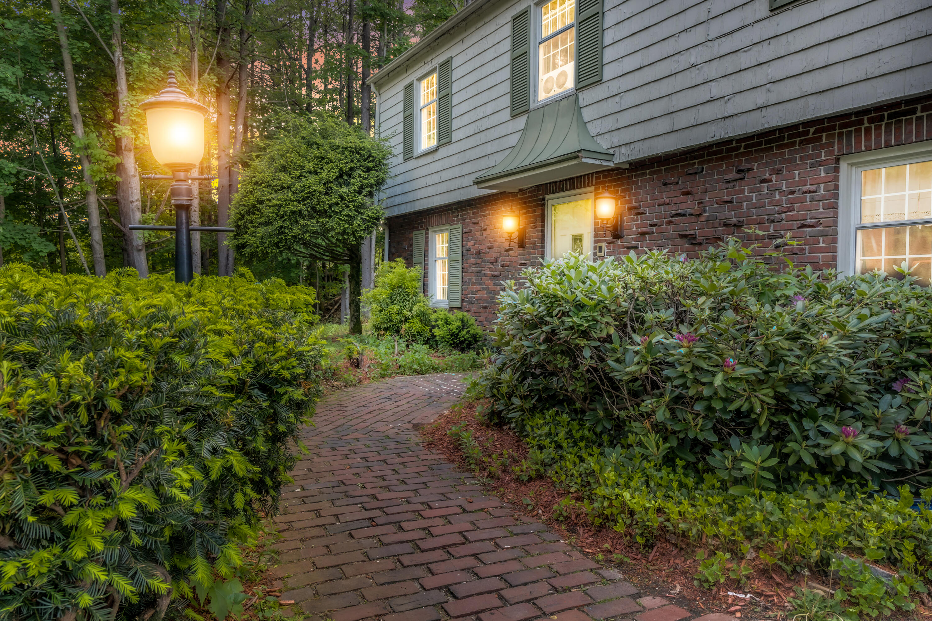 85 Nottingham Road Auburn ME 04210