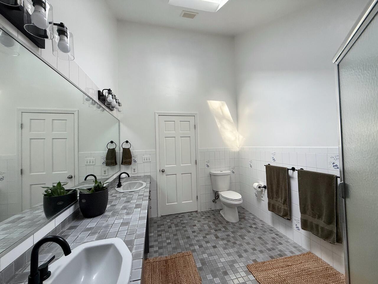 334 Johnson Road Auburn ME 04210