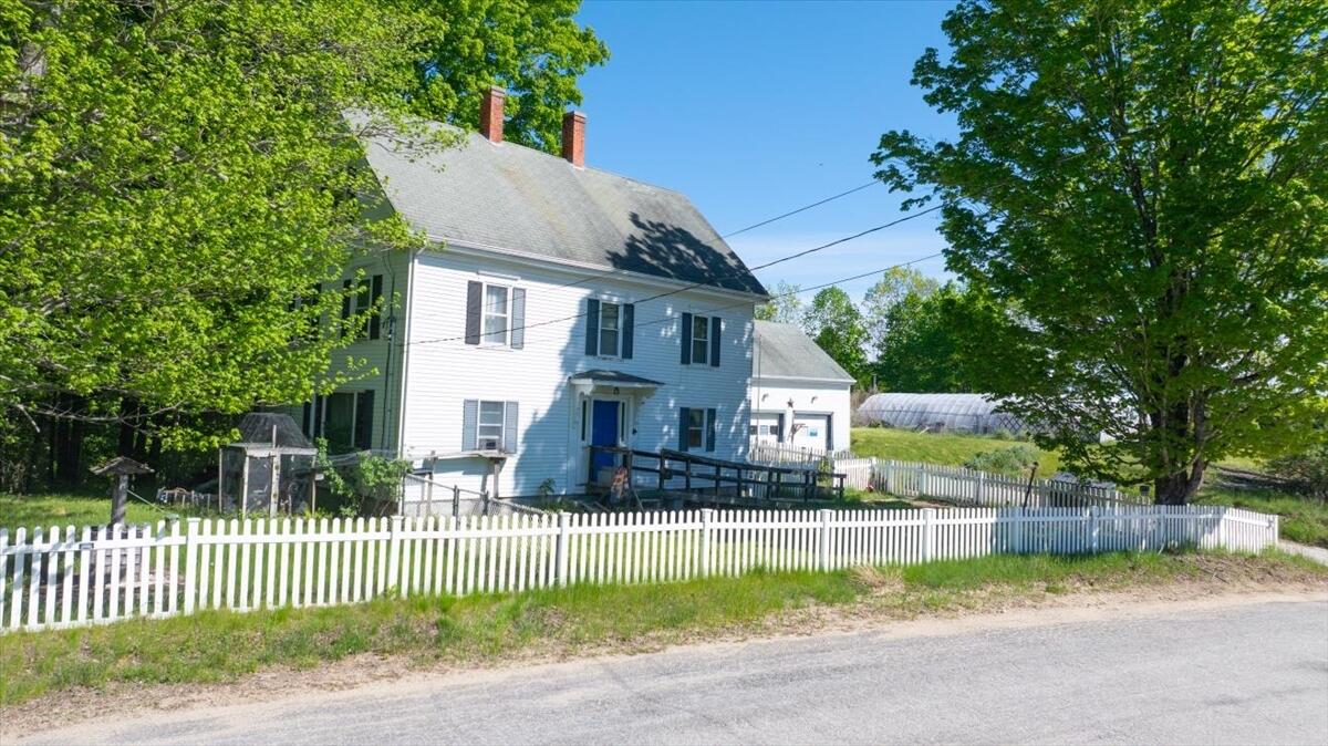 263 Number 6 Road Oxford ME 04281
