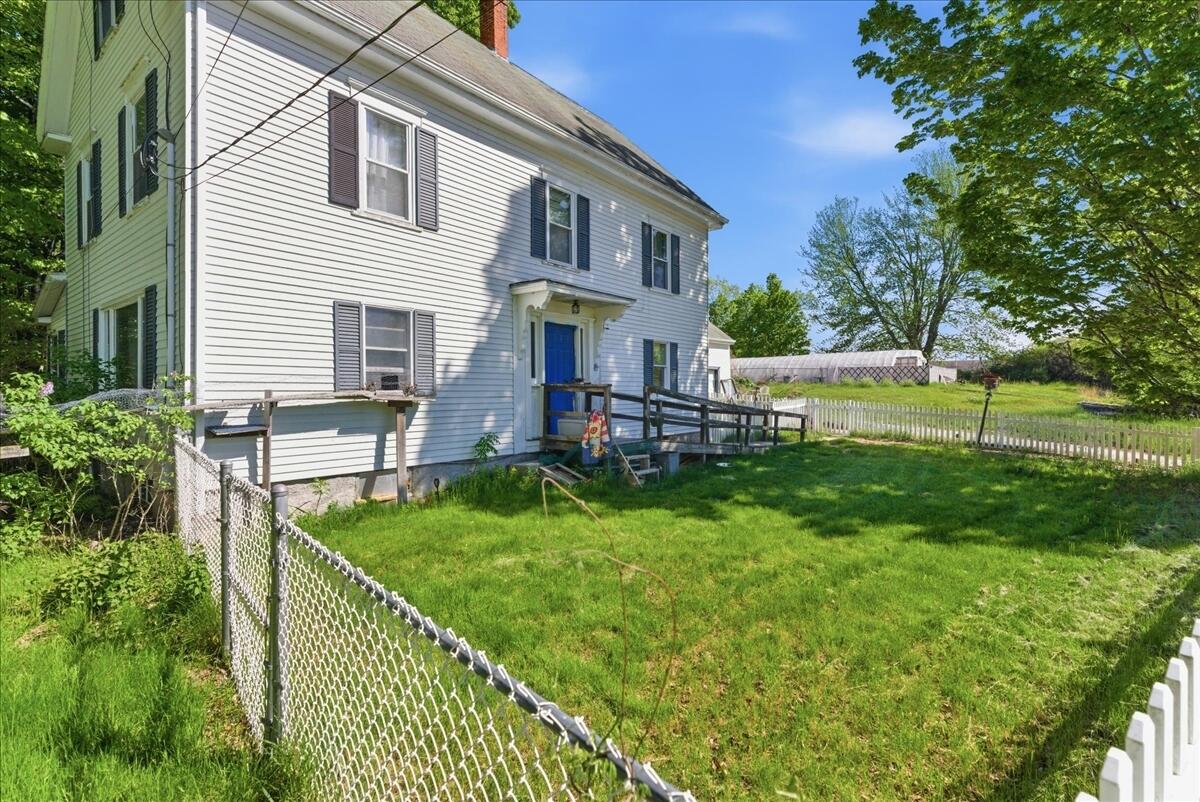 263 Number 6 Road Oxford ME 04281