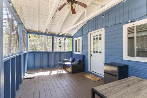 6 Log Cabin Lane Waterboro ME 04087