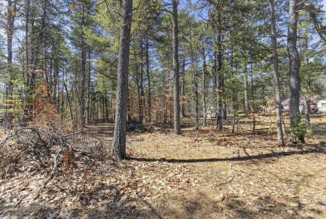 6 Log Cabin Lane Waterboro ME 04087