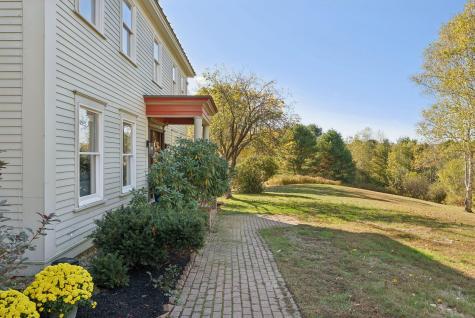 1 Fawn Meadow Lane Freeport ME 04032