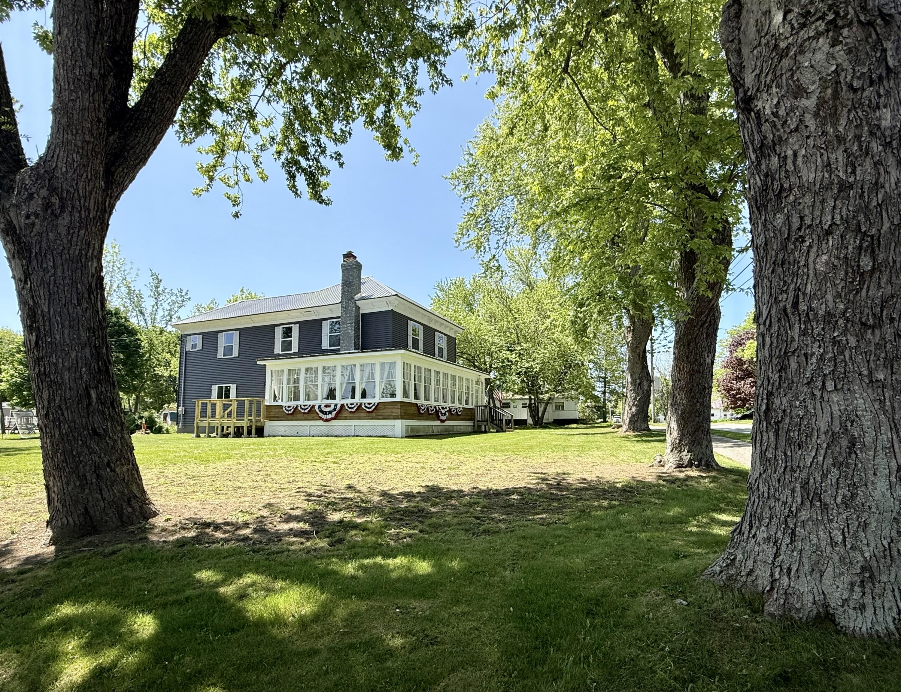 88 Union Street Calais ME 04619