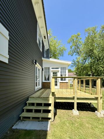 88 Union Street Calais ME 04619