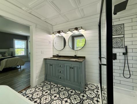 88 Union Street Calais ME 04619