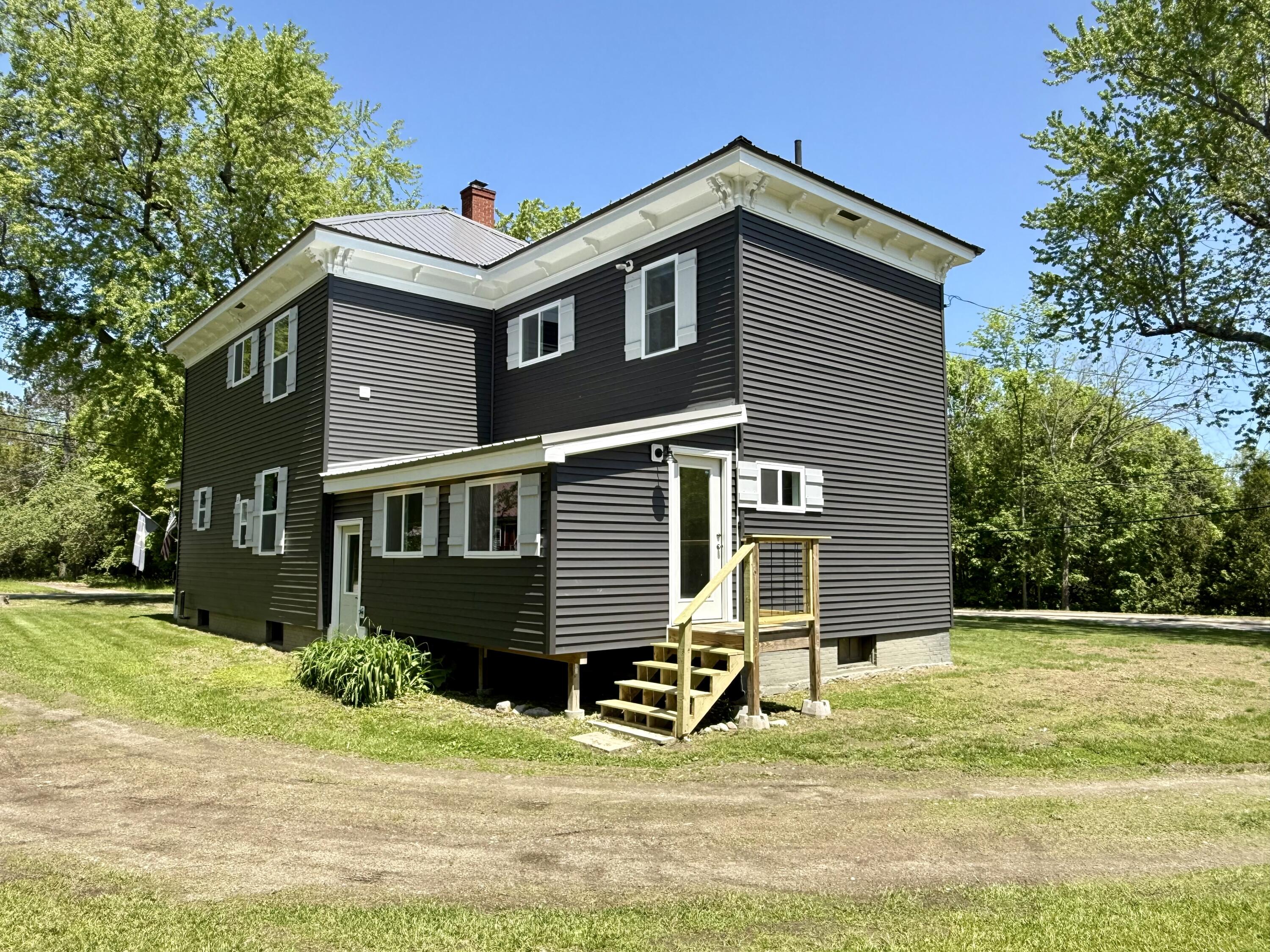 88 Union Street Calais ME 04619