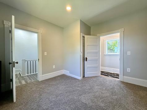 88 Union Street Calais ME 04619